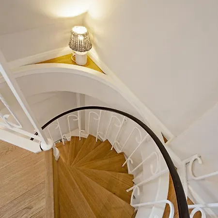 Дом отдыха Adamaris Лист