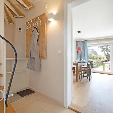 Дом отдыха Adamaris Лист