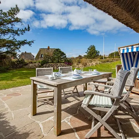 Дом отдыха Adamaris Лист